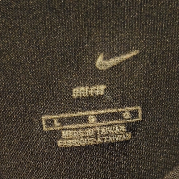 Nike - Black Dri Fit Quarter Zip Sweater Men's Large - Picture 3 of 5
